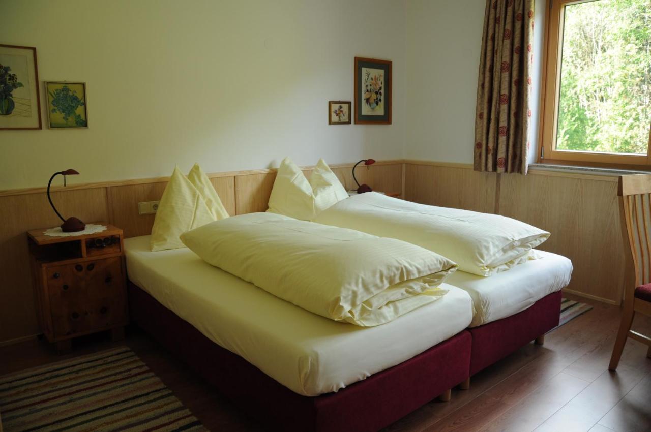 Pension Leitner Hermagor-Pressegger See Bagian luar foto