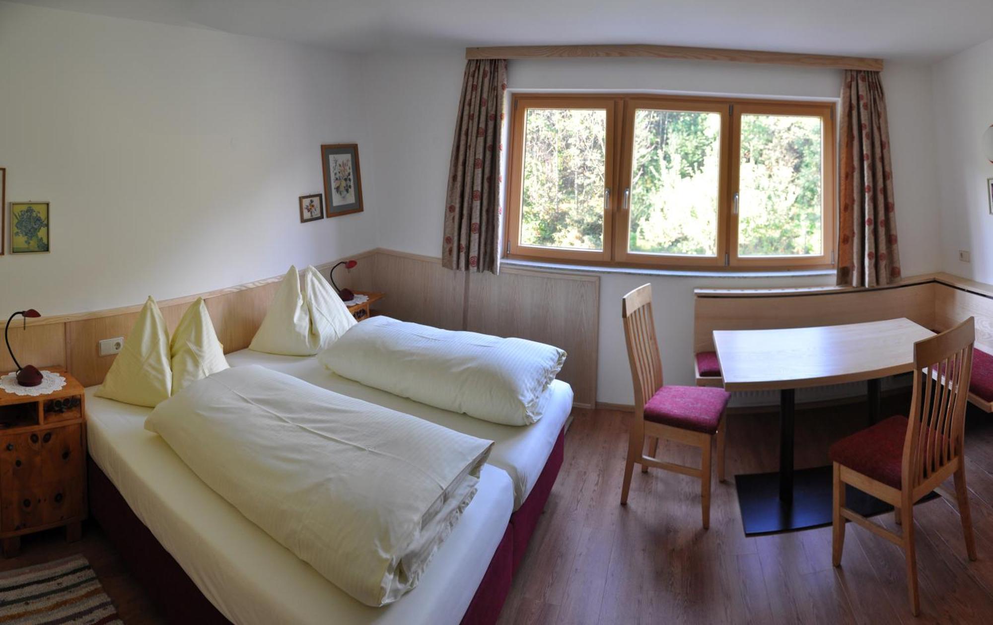 Pension Leitner Hermagor-Pressegger See Bagian luar foto