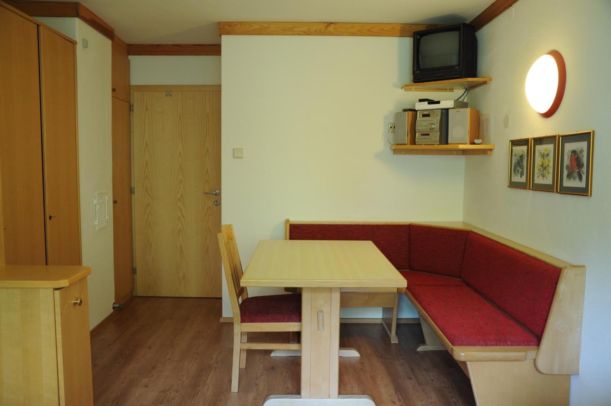 Pension Leitner Hermagor-Pressegger See Bagian luar foto